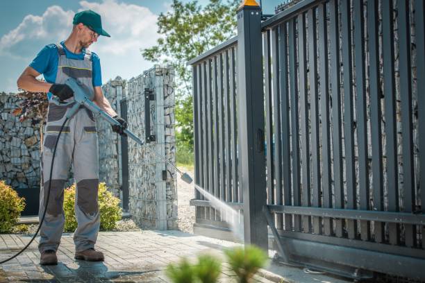 Best Playground Equipment Cleaning  in Raymond, MS